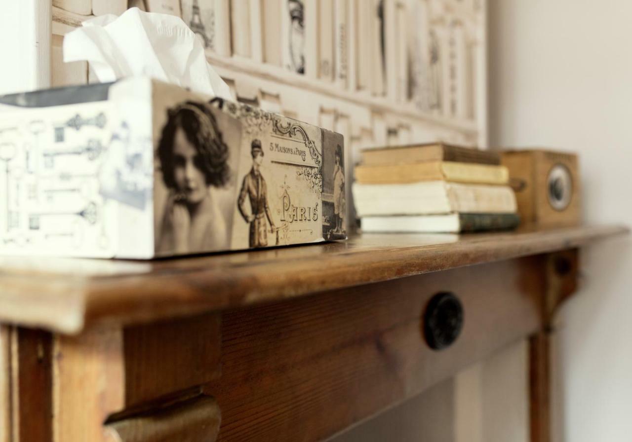 Aux Petits Bonheurs Hotel La Gorgue Eksteriør billede